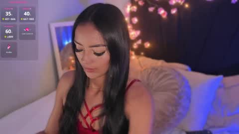 Snapshot of im_isabellaa chatting on May 23, 10:14 pm Isa online show from May 23, 10:14 pm