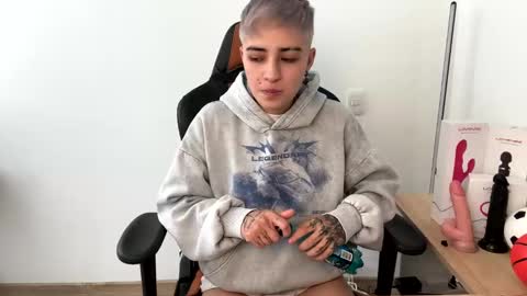 Laia online show from January 21, 9:25 pm