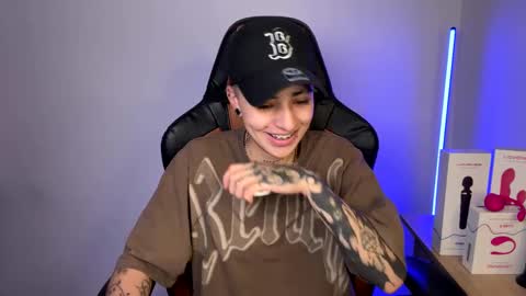 Laia online show from January 30, 12:29 am