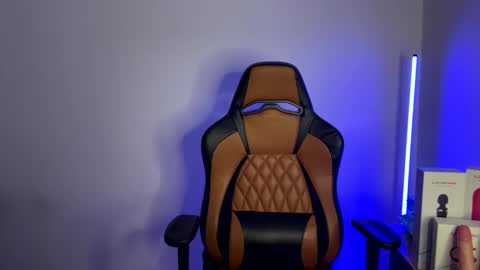 Laia online show from February 10, 10:09 am