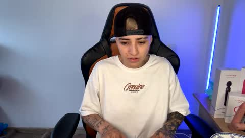 Laia online show from February 12, 8:40 pm