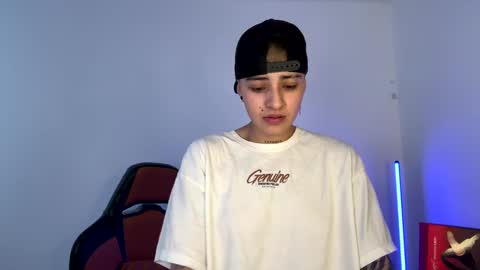 Laia online show from February 17, 8:26 pm