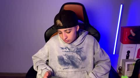 Laia online show from February 20, 8:28 am