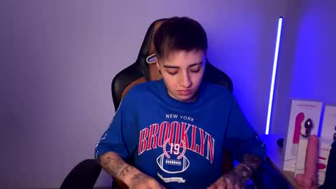 Laia online show from February 25, 10:04 am