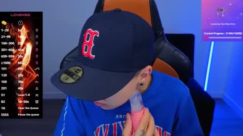 Laia online show from September 15, 1:11 pm