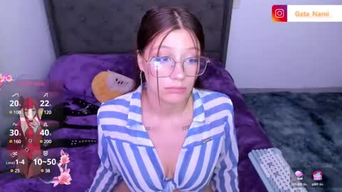 Snapshot of im_lu_ chatting on December 16, 10:45 pm im_lu_ online show from December 16, 10:45 pm