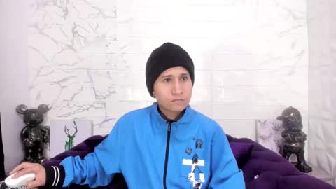 Snapshot of im_milan_rs chatting on January 30, 12:39 am im_milan_rs online show from January 30, 12:39 am