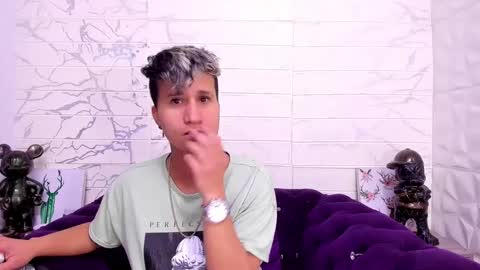 Snapshot of im_milan_rs chatting on February 1, 3:08 am im_milan_rs online show from February 1, 3:08 am