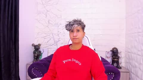 Snapshot of im_milan_rs chatting on February 19, 12:25 am im_milan_rs online show from February 19, 12:25 am