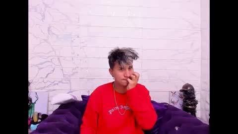 Snapshot of im_milan_rs chatting on February 20, 7:01 am im_milan_rs online show from February 20, 7:01 am