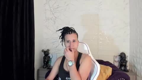 Snapshot of im_milan_rs chatting on February 26, 3:21 am im_milan_rs online show from February 26, 3:21 am