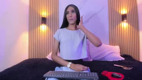Snapshot of im_tammy_lynn chatting on October 16, 12:06 pm TAMMY online show from October 16, 12:06 pm