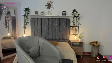 im_tulipan online show from April 9, 10:04 pm