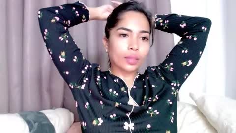 Baby online show from May 9, 2:33 pm