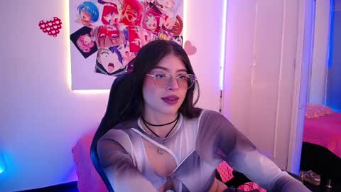 Snapshot of imchloe_ chatting on September 30, 8:36 pm Chloe online show from September 30, 8:36 pm
