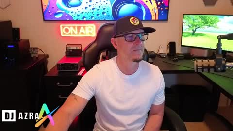 DJ Azra online show from December 19, 2:13 pm