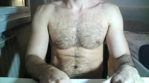 Snapshot of imfranky10 chatting on January 6, 12:14 am frank online show from January 6, 12:14 am