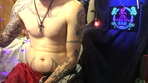 Snapshot of imglorious1 chatting on December 28, 8:26 am JJ online show from December 28, 8:26 am
