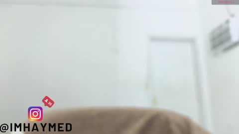 Snapshot of imhaymed chatting on December 22, 9:00 am Haymed Montao online show from December 22, 9:00 am