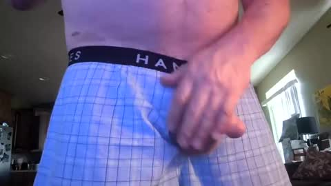 Iminyourroom online show from July 23, 9:02 pm