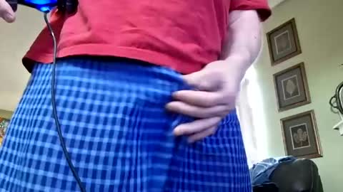 Iminyourroom online show from July 25, 7:44 pm