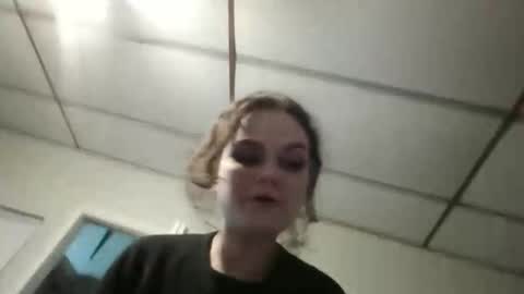 Snapshot of imjenblaze chatting on February 1, 10:41 pm JEN BLAZE online show from February 1, 10:41 pm