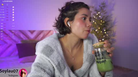 imjess_ online show from December 6, 1:07 am