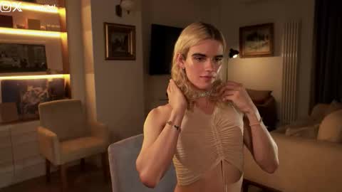 sasha hethey online show from January 18, 9:51 pm