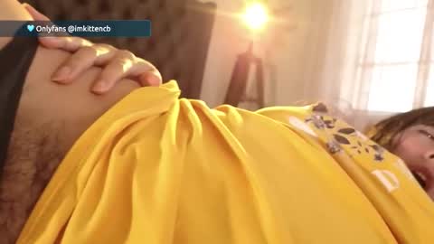 Hi Im  online show from June 2, 9:39 pm