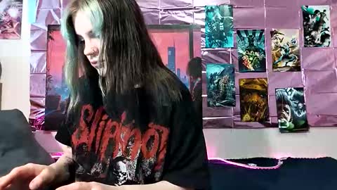 Sam and Jen online show from November 21, 9:52 am