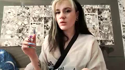 Sam and Jen online show from March 14, 8:20 am