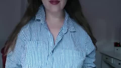 Pola online show from February 25, 10:39 pm