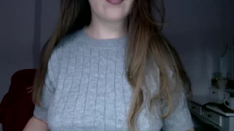 Pola online show from November 25, 9:59 pm