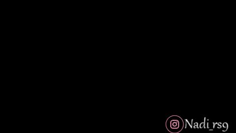 Snapshot of imnadiaroses chatting on December 20, 9:32 am Nadia online show from December 20, 9:32 am