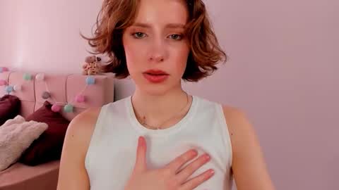 Snapshot of imogensy chatting on February 28, 8:04 am my name Imo Fansly online show from February 28, 8:04 am