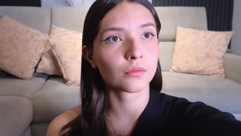 Karen  online show from December 22, 7:44 pm