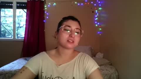 Florencia online show from April 15, 6:59 pm