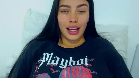 imsweetlips online show from March 1, 10:56 pm