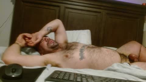 Snapshot of imthatfnguy chatting on December 29, 11:18 am I use to be imeverythingandnothing online show from December 29, 11:18 am