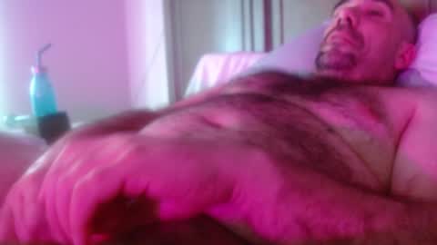 Snapshot of imthatfnguy chatting on December 29, 5:22 pm I use to be imeverythingandnothing online show from December 29, 5:22 pm