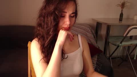 Snapshot of in_yan chatting on September 9, 5:56 pm Lin online show from September 9, 5:56 pm