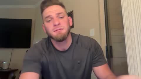 Inmate1993 online show from April 2, 7:17 am