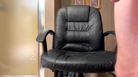 incredablejohnson online show from November 29, 10:07 am