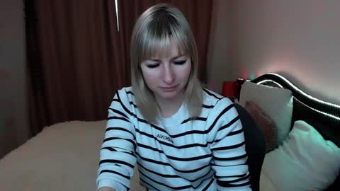 incredible_ariela online show from December 27, 9:06 am
