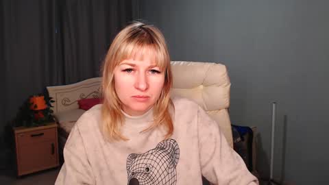 incredible_ariela online show from January 14, 8:41 am