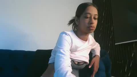 indanbella19 online show from May 11, 5:13 am