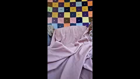 indegeniouscreature online show from April 26, 8:17 pm