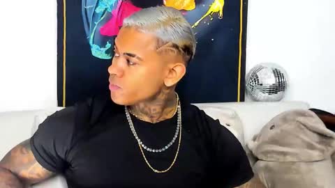 Jacobo online show from December 14, 2:06 am