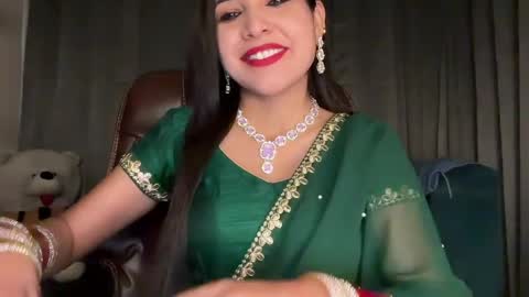 priya online show from May 8, 7:03 am