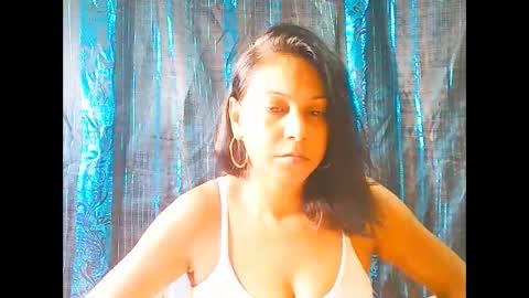 indian_spice_girl online show from March 12, 7:03 am